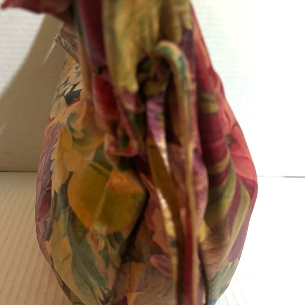 Floral Crescent Hobo Shoulder Bag in Multicolor Leather